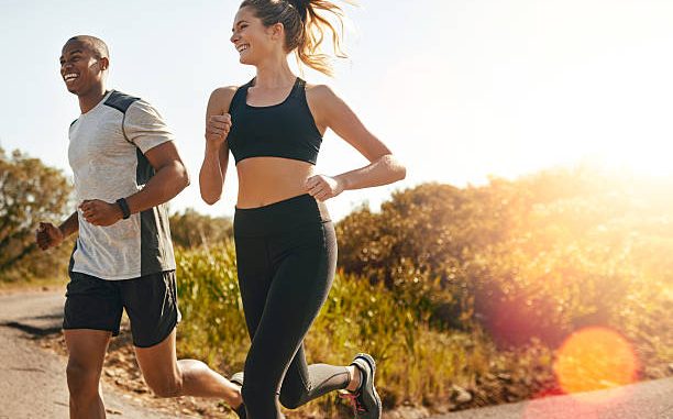 Une alimentation équilibrée constitue la base d’une bonne hygiène de vie. En effet, manger varié permet d’apporter les nutriments