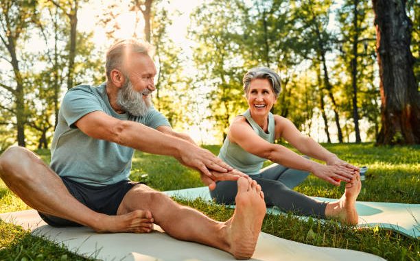 Une routine d’hygiène de vie repose avant tout sur la régularité quotidienne. En effet, le corps s’adapte mieux aux rythmes constants
