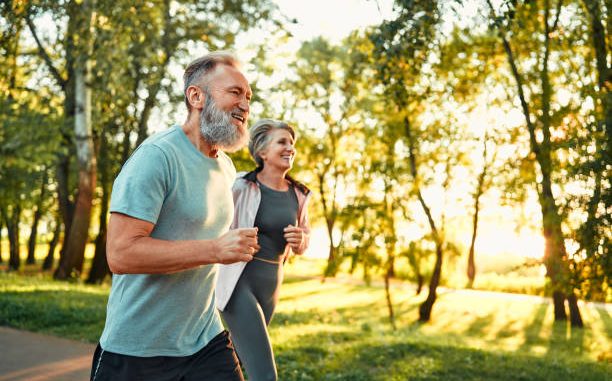 Une bonne hygiène de vie augmente l’énergie dès le matin. En effet, une alimentation équilibrée apporte des nutriments